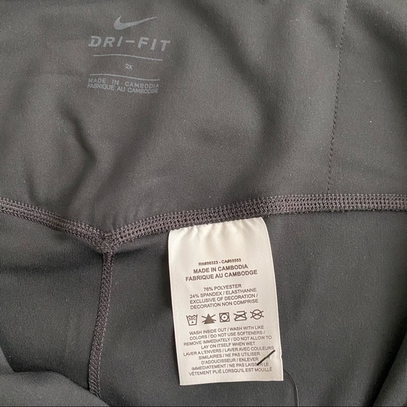NWT Nike Women’s mid rise tight fit full length 2X - Picture 4 of 8